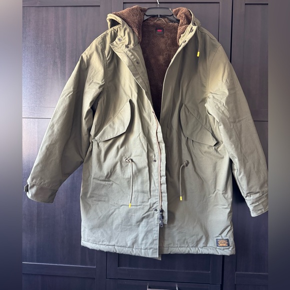 Levi's Green Outdoor Parka Jacket - Picture 6 of 12